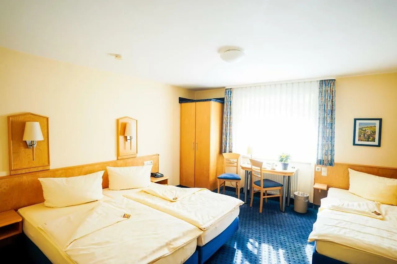 Hotel Sauer Garni Neu-Isenburg 3*,  Germany