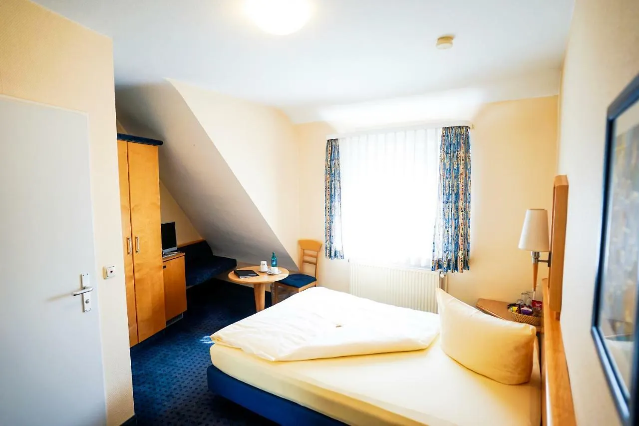Hotel Sauer Garni Neu-Isenburg