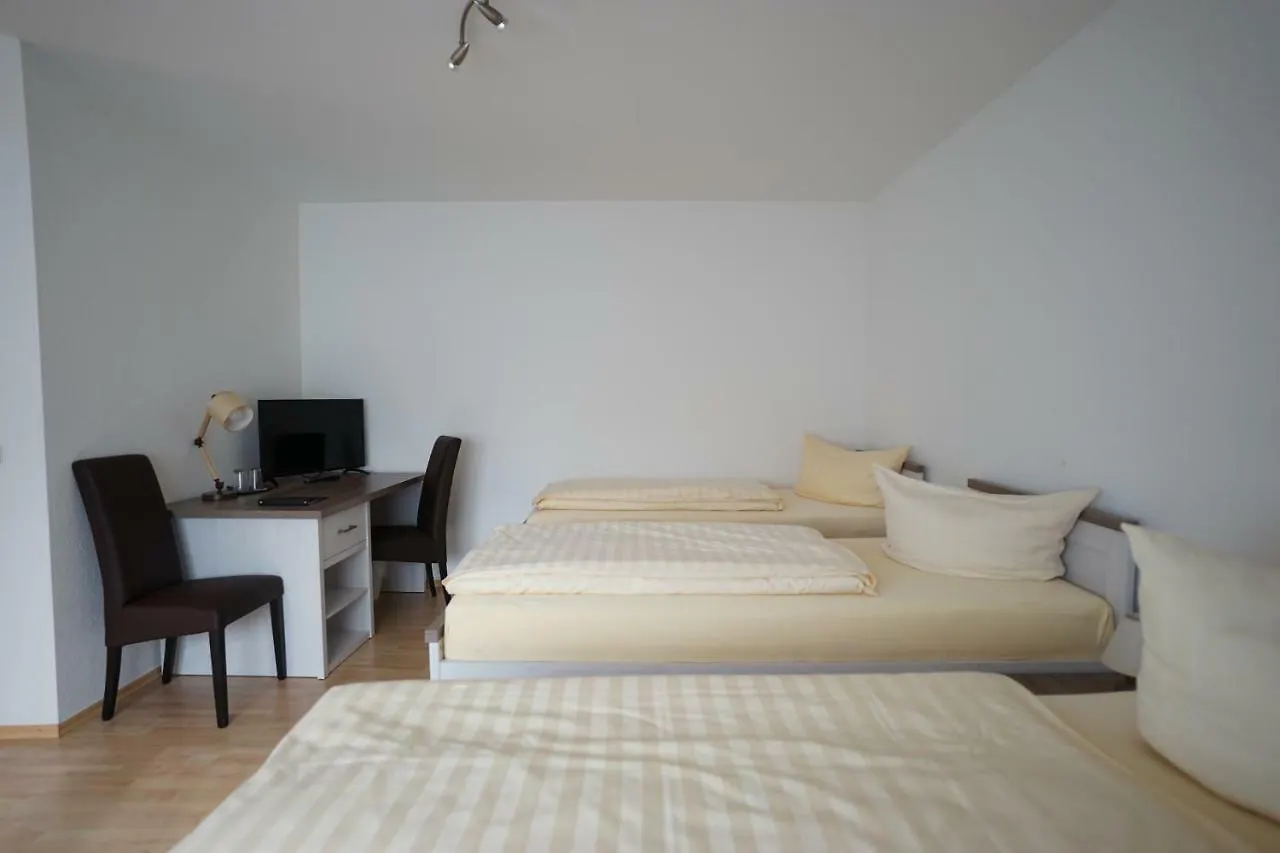 Hotel Sauer Garni Neu-Isenburg Bed & Breakfast